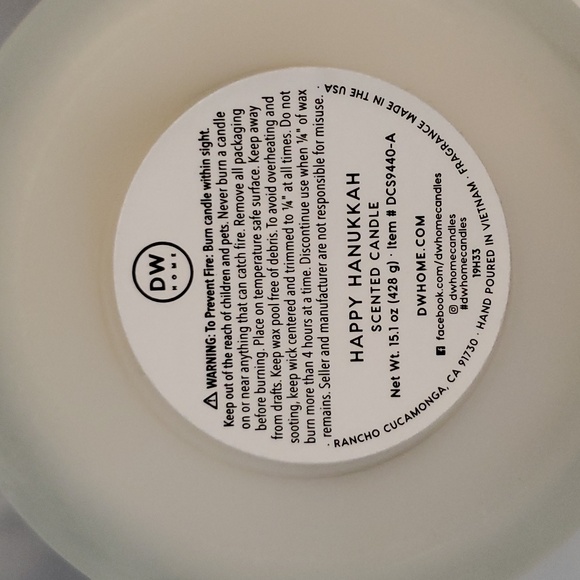 HAPPY HANUKKAH Scented Candle - Picture 5 of 5